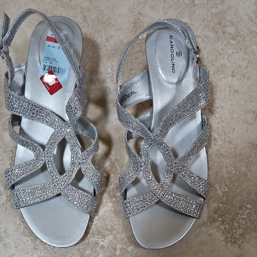 Bandolino Silver Strappy Sandals with Cushioned Footbed. Brand New. Never Worn.
